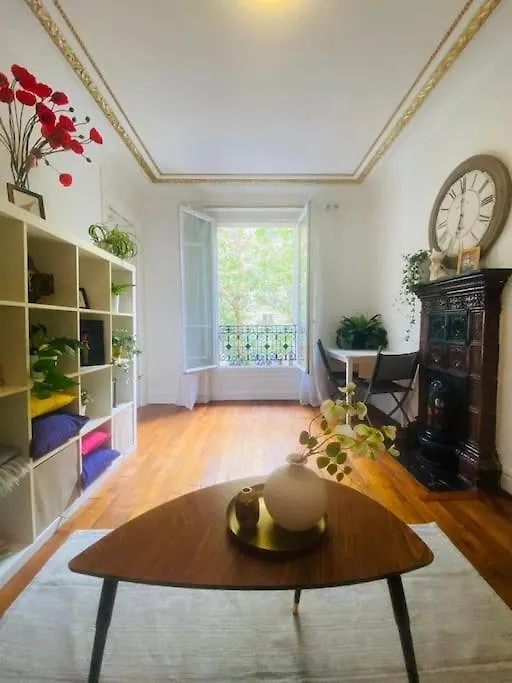 Apartamento Domus Aurea *